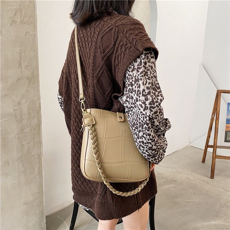 IELGY Fashion Ladies Large-capacity Korean Style Diagonal Bag Soft Leather Belt Buckle