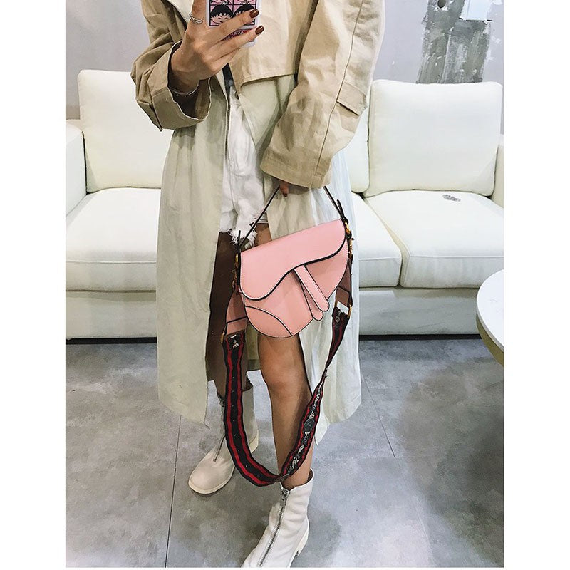 IELGY saddle bag wide shoulder strap cross bag