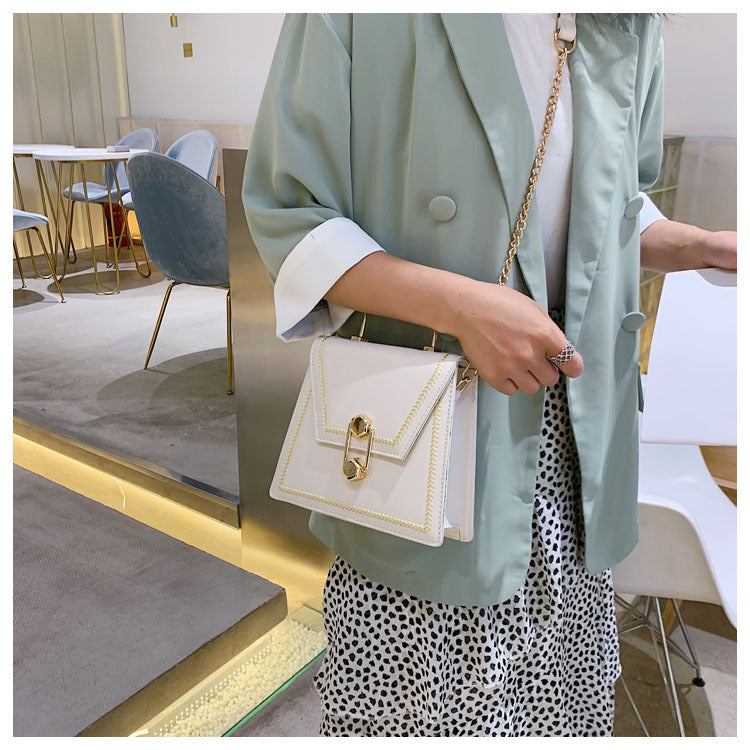 IELGY Korean version of the ocean billet shoulder small square bag fashion wild Messenger bag