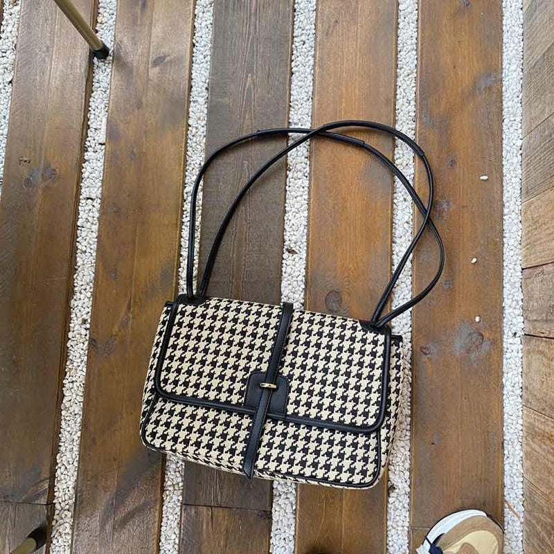 IELGY Korean retro one-shoulder small square bag lattice flap