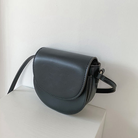 IELGY Simple Retro Solid Color Saddle Crossbody Korean Ladies