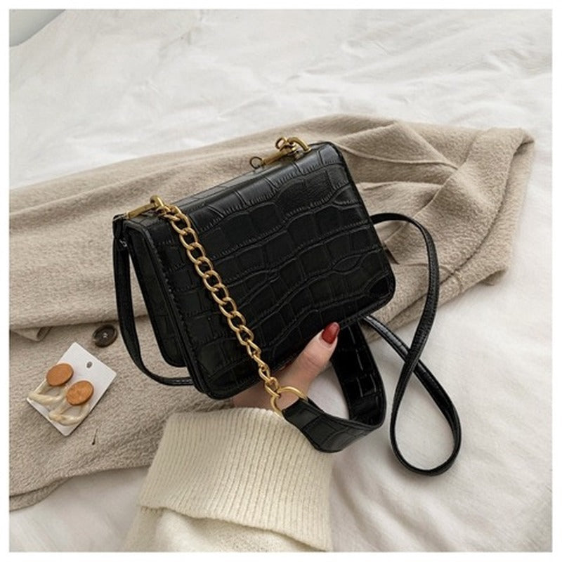 IELGY Crocodile pattern and all-around fashion One Shoulder Messenger Bag