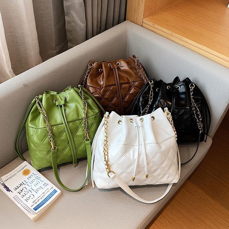 IELGY women's diamond all match chain messenger bucket bag