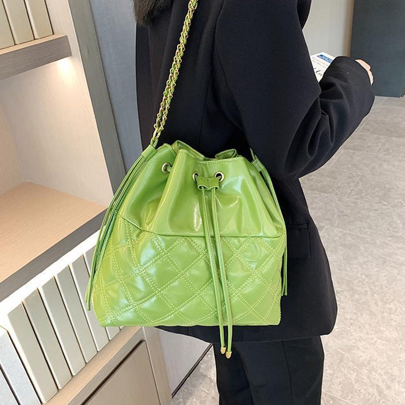 IELGY women's diamond all match chain messenger bucket bag