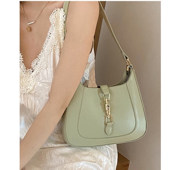 IELGY Horizontal square tide fashion underarm bag with high-grade western style hand-held