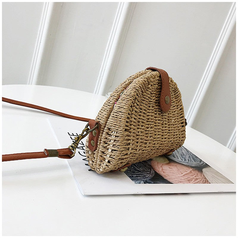 IELGY Straw bag shell bag shoulder Messenger bag beach bag