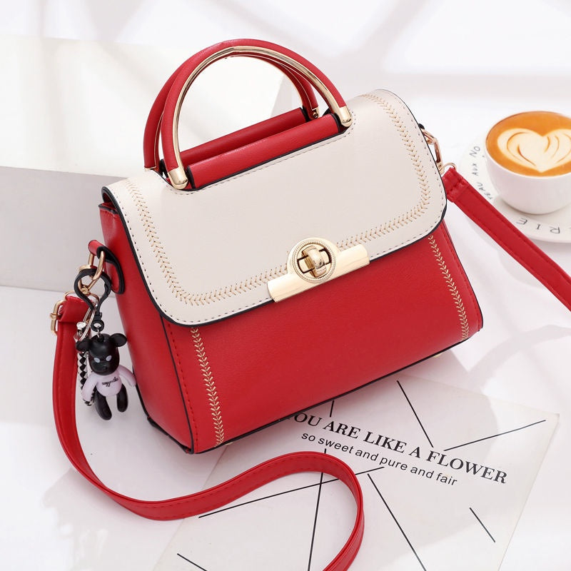 IELGY small bag female fashion all-match shoulder bag portable messenger bag small square bag