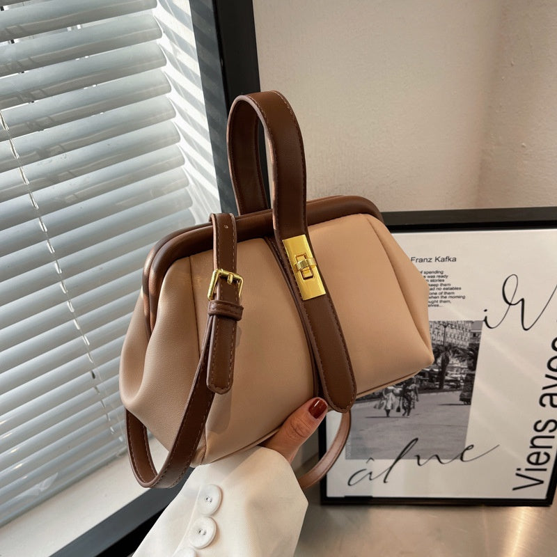 IELGY Women's korean style simple contrast color clip messenger bag