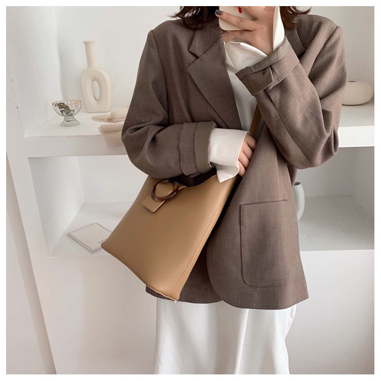 IELGY Classic French underarm bag