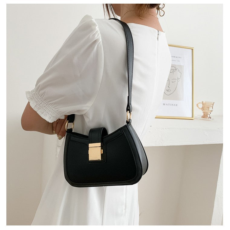 IELGY Women's bag square crossbody underarm black one shoulder French fashion versatile lock
