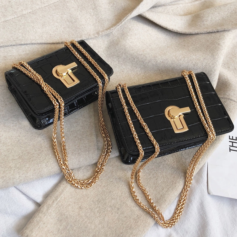 IELGY Crossbody bag Korean version of the wild Messenger bag fashion chain shoulder bag