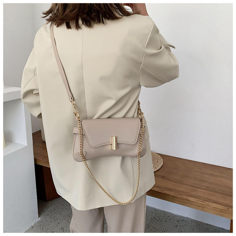 IELGY Casual One shoulder Solid color Commuting Fashion PU White Women's messenger bag Chain