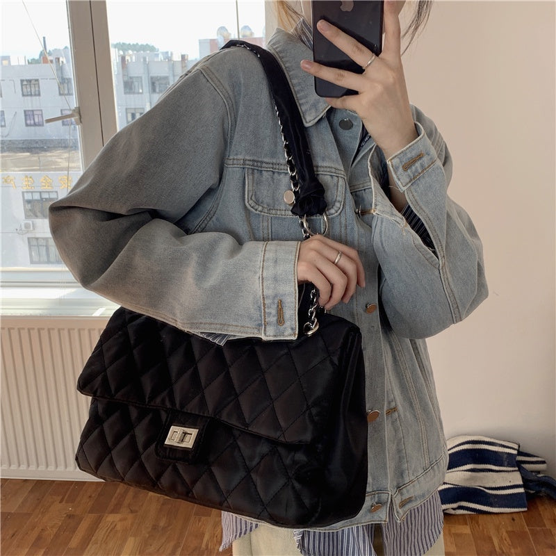 IELGY Women's Bags New Rhombus Large-capacity Nylon Bags Retro Chains Diagonal Shoulder Tote Bags