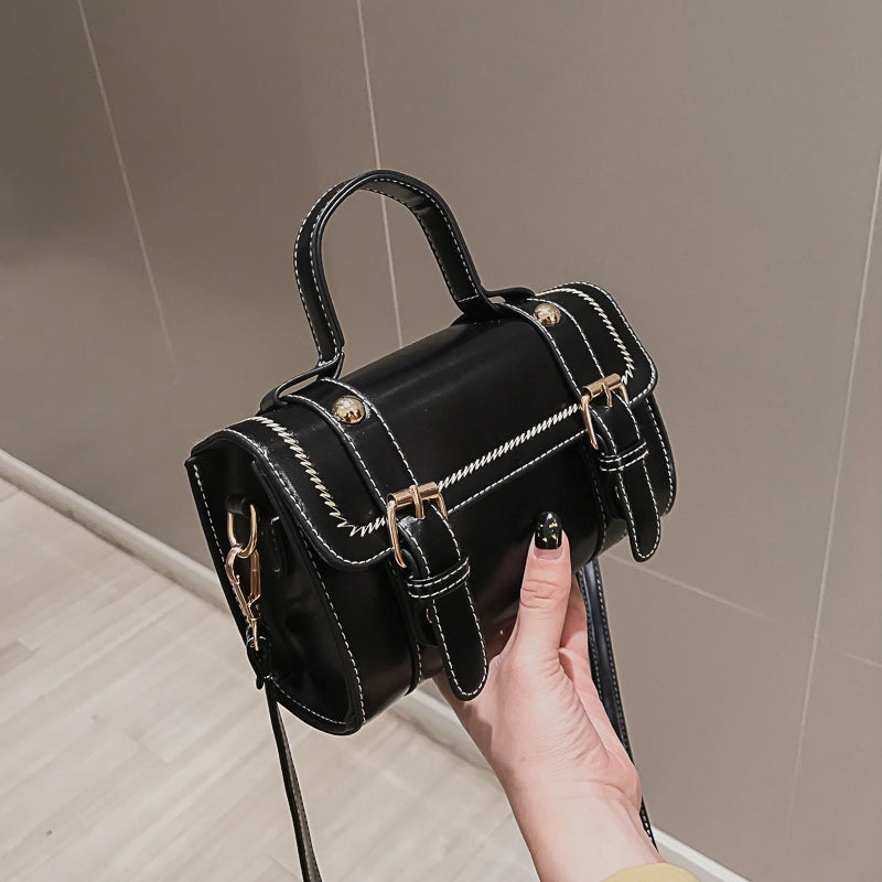 IELGY  Chao retro leisure ins super fire single shoulder slant satchel