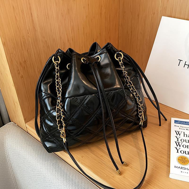 IELGY women's diamond all match chain messenger bucket bag