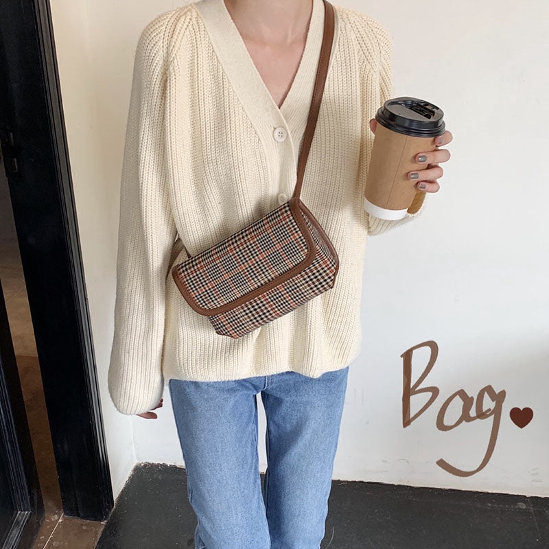 IELGY Waist bag retro lattice net red shoulder Messenger bag ins wild student small square bag