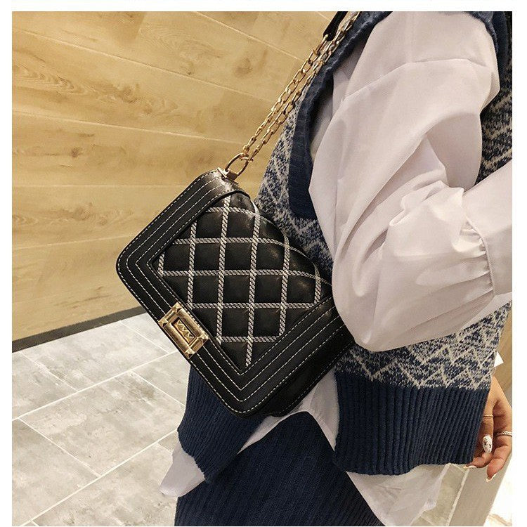 Korean version of the chain rhombic lock shoulder bag Messenger bag