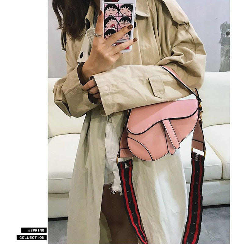 IELGY saddle bag wide shoulder strap cross bag