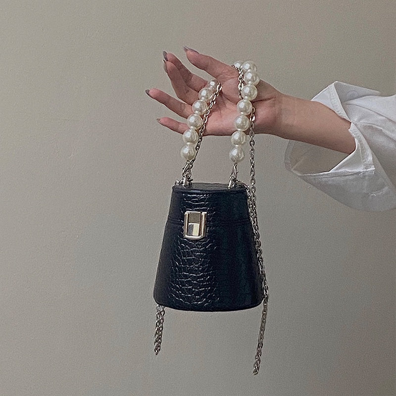 IELGY niche cylinder pearl chain elegant crossbody mini bag
