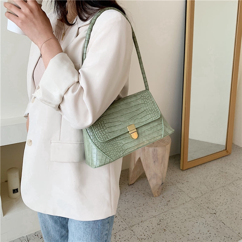 IELGY Crocodile stick underarm bag for women