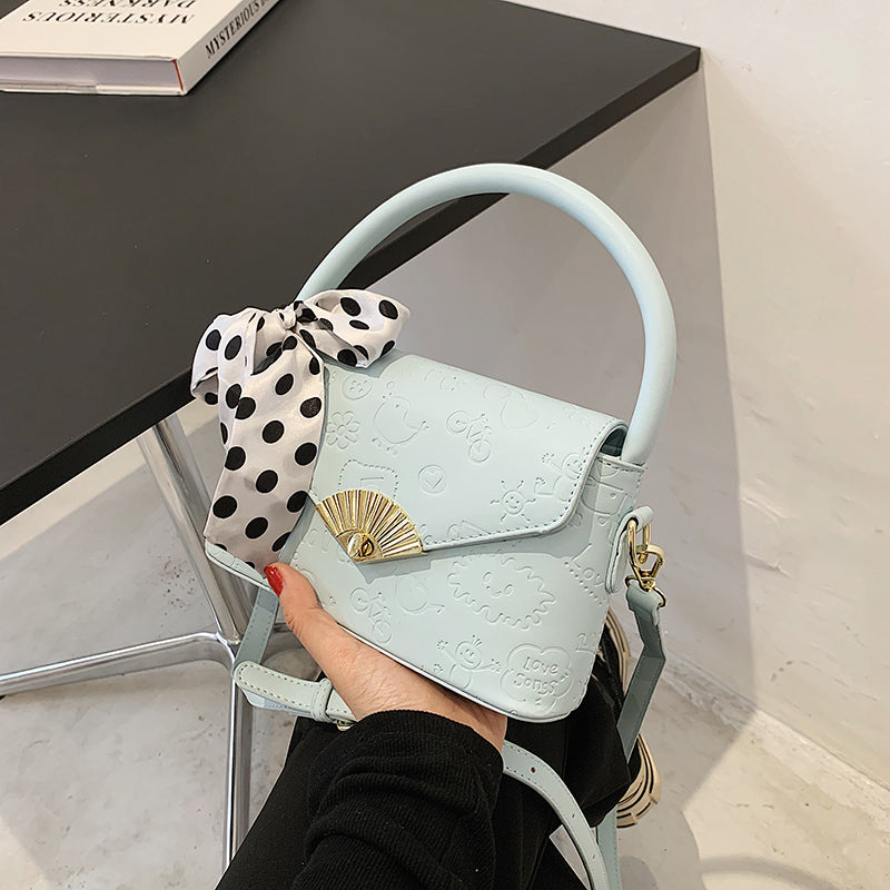 IELGY small fresh bag fashion portable small square bag women