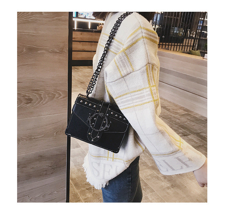 IELGY Women's bag shoulder bag all-match Crossbody chain square bag fashion Korean style solid color retro