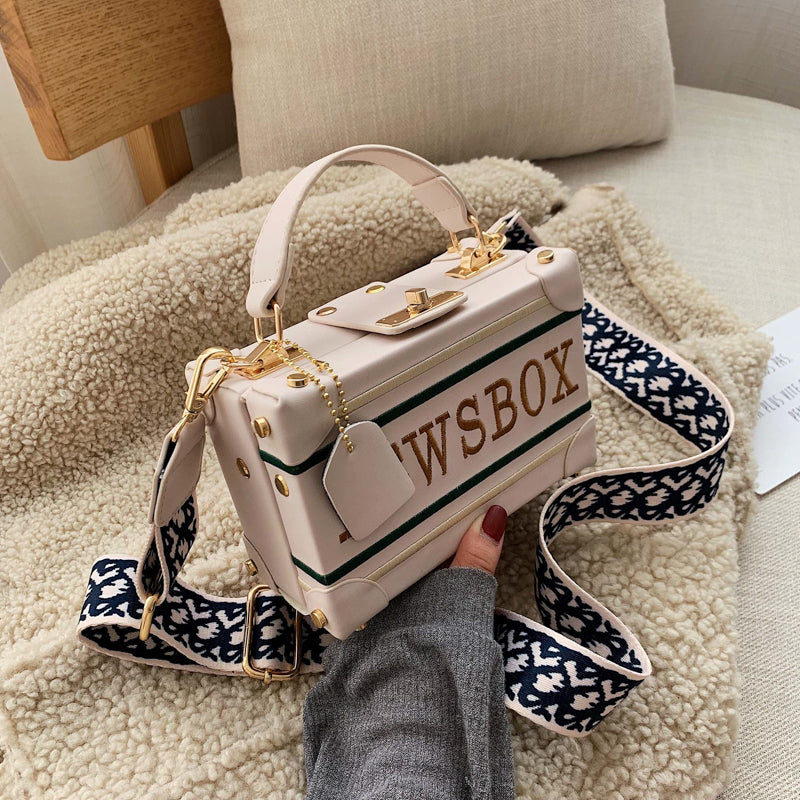 IELGY Autumn And Winter Bag Women Trendy Korean Version Of The Wild Crossbody Western Fashion Handle Box Bag