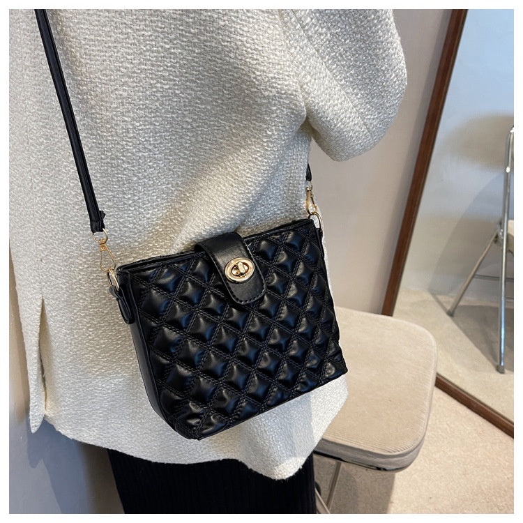 IELGY Vintage parcel shoulder diagonal package