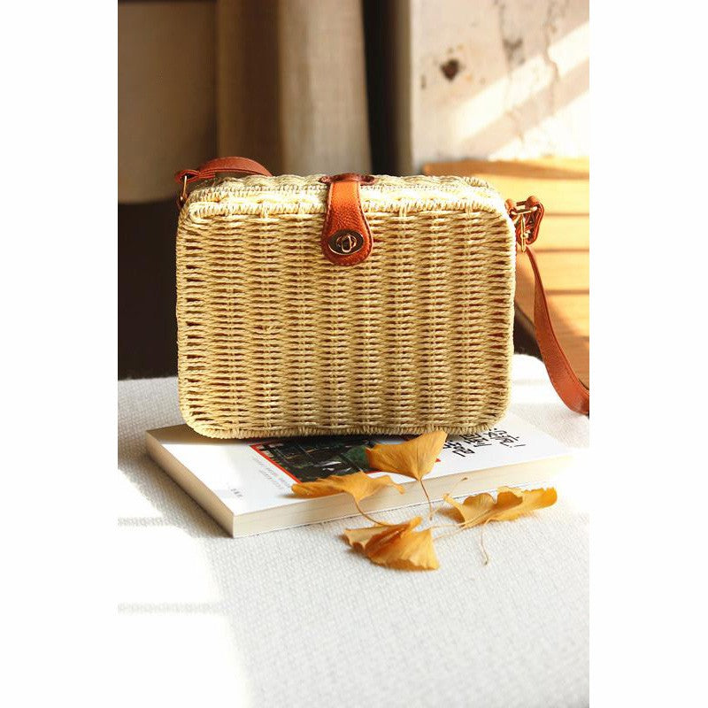 IELGY Straw bag vacation bag shoulder bag