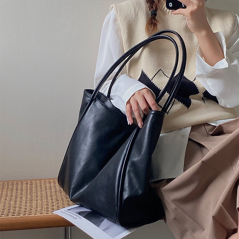 IELGY Korean Style all-match casual large-capacity handbag