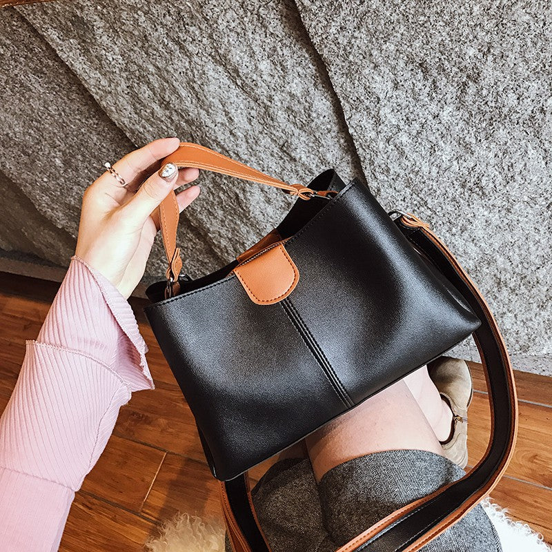 IELGY 3 colors Large-capacity handbag shoulder bag