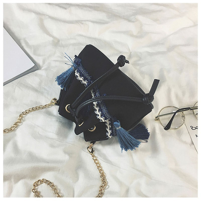 Handbags new chain tassel buckets