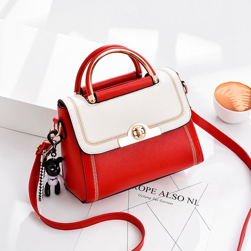 IELGY small bag female fashion all-match shoulder bag portable messenger bag small square bag