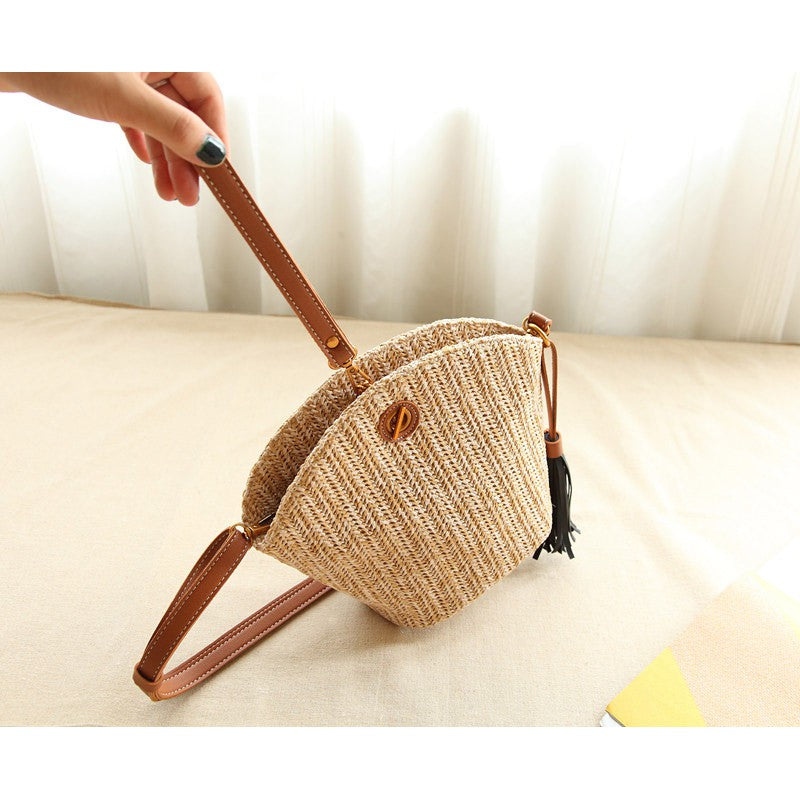 Straw bag vacation bag shoulder rattan bag