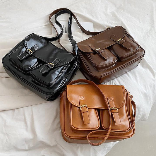 IELGY women's british style solid color retro messenger small square bag