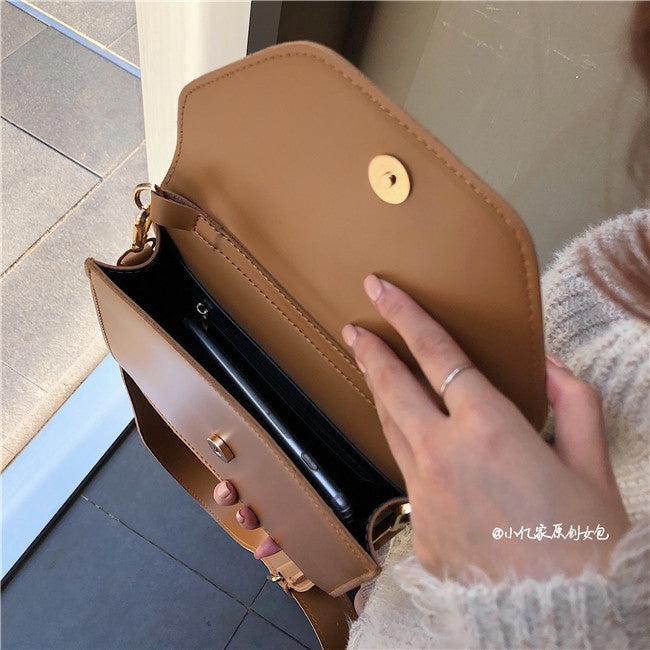 New fashion pu wide shoulder strap messenger bag