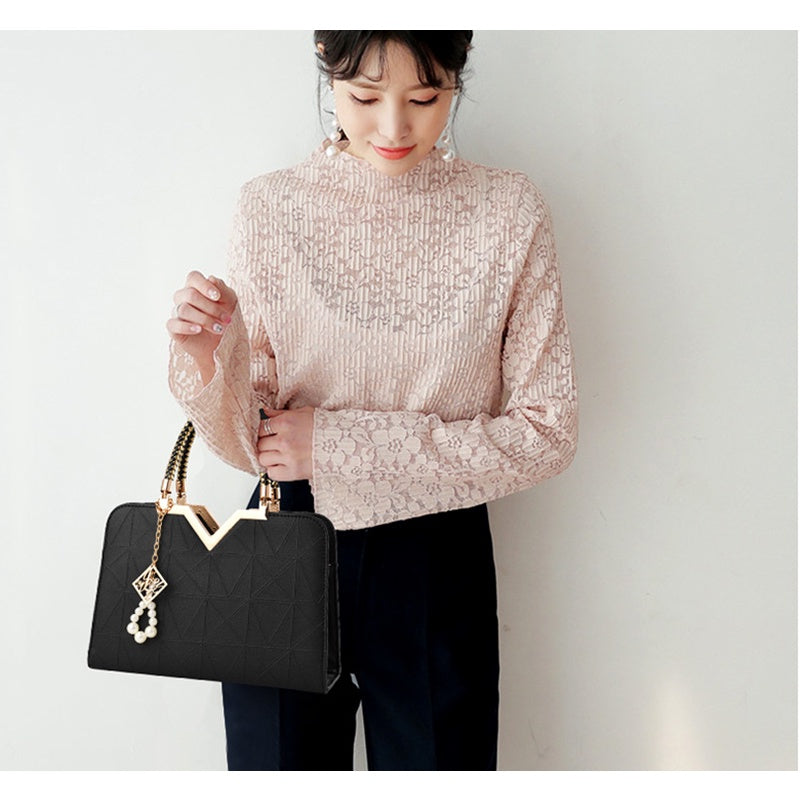 IELGY Elegant Korean Fashion Pendant Simple Large Capacity Messenger Bag