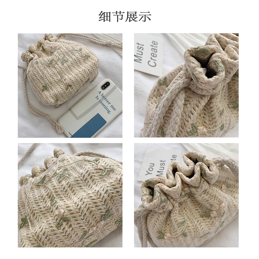 IELGY Messenger bag women's versatile ins fashion bucket bag trend