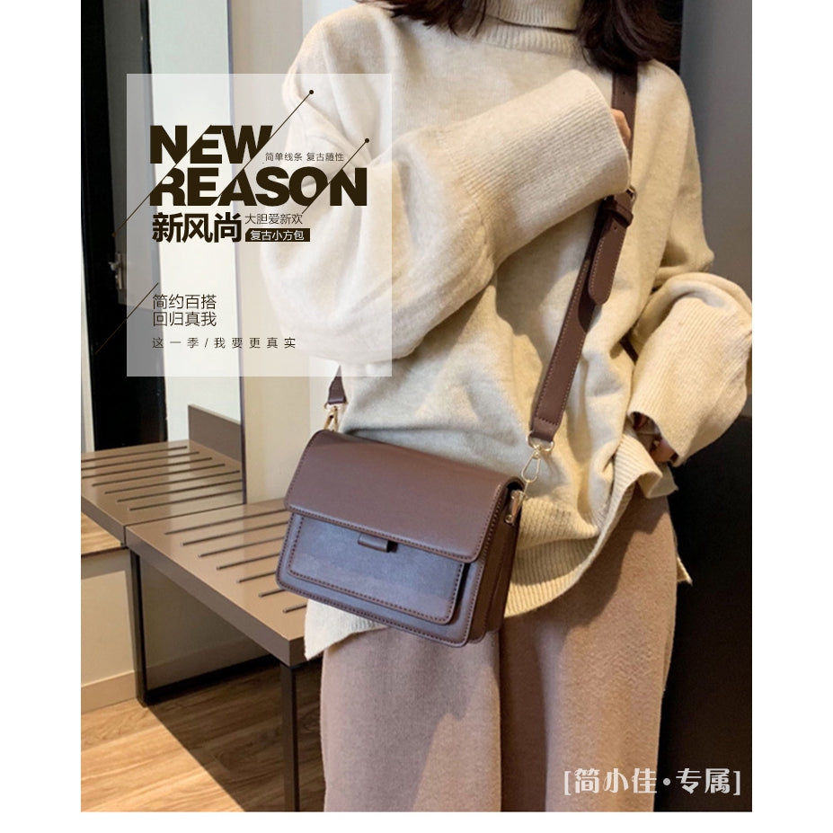 IELGY  Small square bag Messenger bag female simple retro bag senior sense of the wind and wind