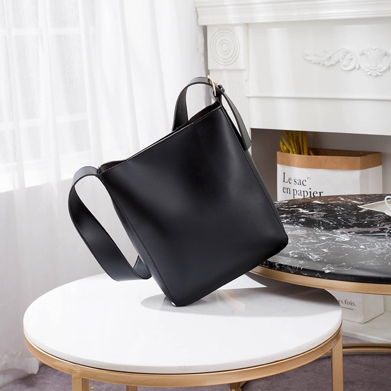IELGY New Korean version of the bucket bag female shoulder slung handbag