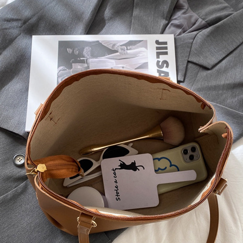 IELGY large-capacity ladies fashion one-shoulder western style casual all-match tote bag