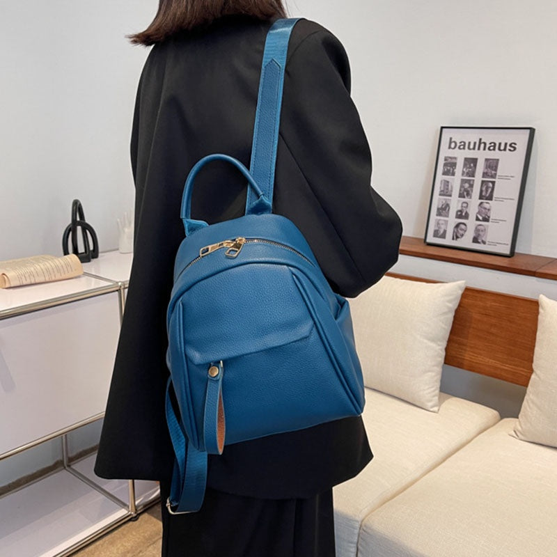IELGY Soft Leather Ladies Backpack Fashion Art Travel Small Backpack