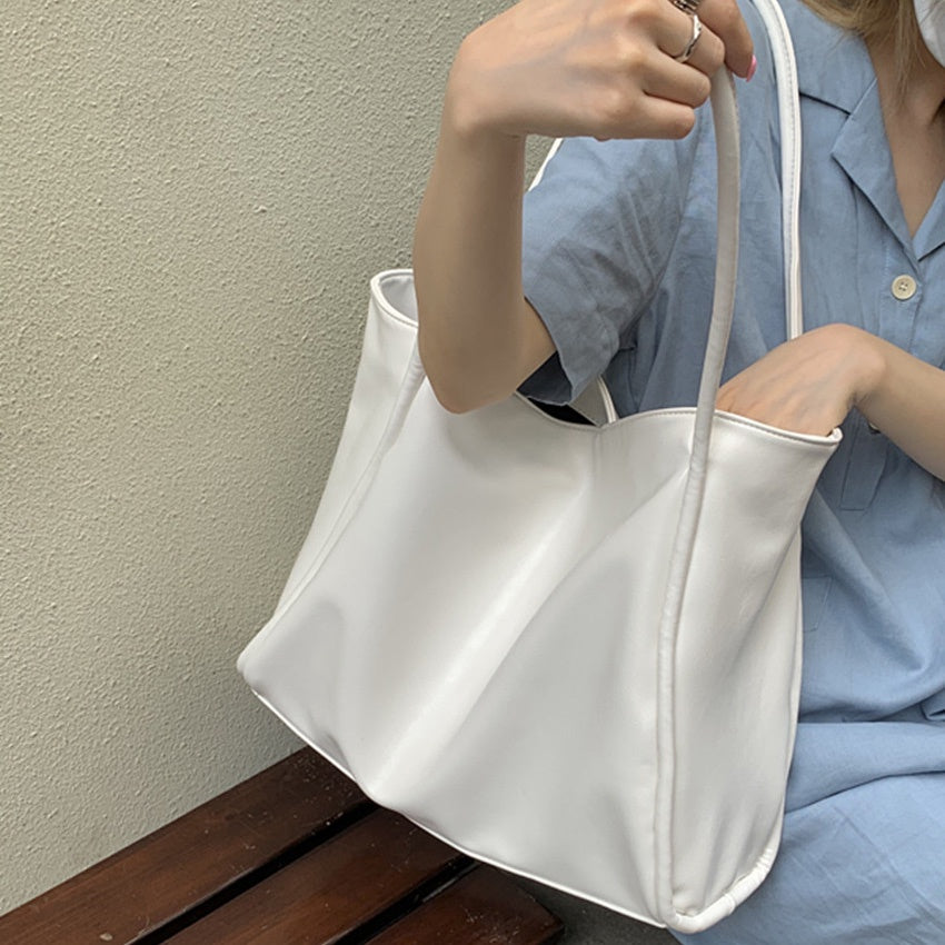 IELGY Korean Style all-match casual large-capacity handbag