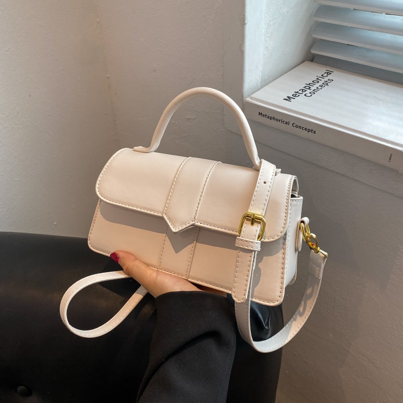 IELGY Retro portable embroidery thread niche all-match one-shoulder messenger small square bag women