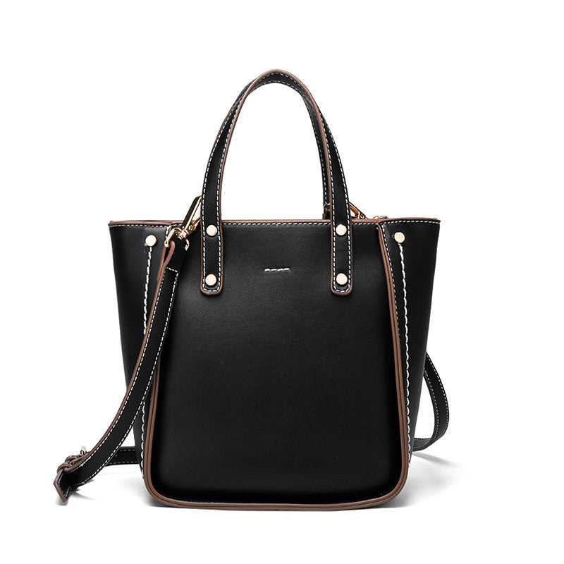 IELGY bucket Atmosphere street shoot rivet Handbag black Messenger Bag Small New Trendy Fashion