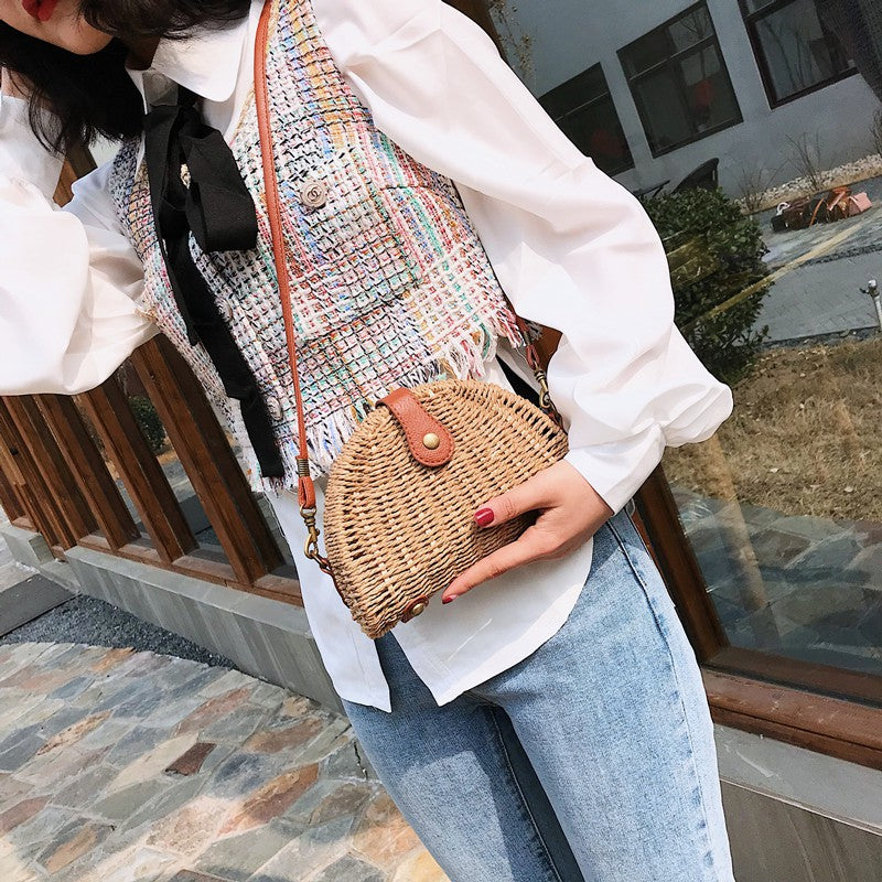 IELGY Straw bag shell bag shoulder Messenger bag beach bag