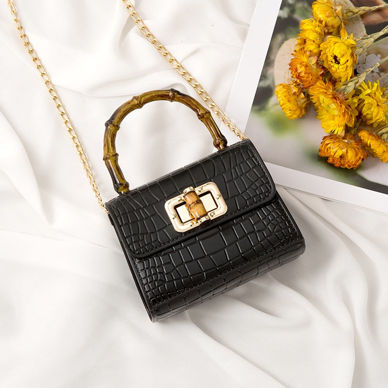 IELGY Korean version of the wild Messenger bag fashion handbag fairy bag