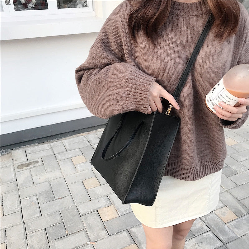 IELGY Shoulder bag diagonal bag casual temperament large capacity solid color simple female bag