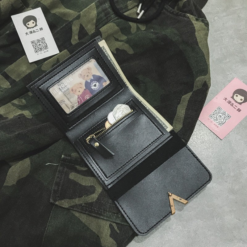 IELGY Small wallet female short paragraph folded personality ins purse
