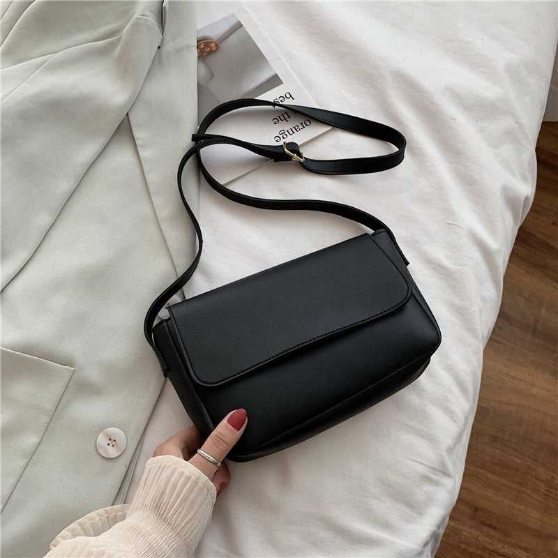 IELGY Solid color Casual All-match All-match Women's bag Trendy Black One shoulder Korean version Crossbody